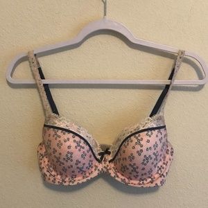 Victoria's Secret Floral Print Lace Trim Lined Demi Bra Size 32D